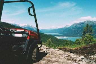 Takshanuk Mountain Trail by 4x4