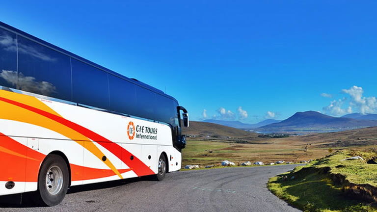What Is an Escorted Tour?